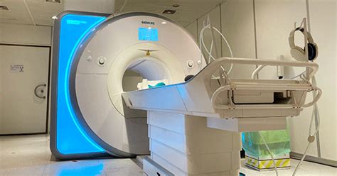 the villages open mri|MRI: Wide Bore vs Open .